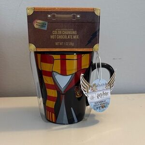 Harry Potter Color Changing Hot Chocolate Mix and Mug Set.